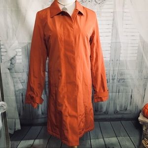 New York & Company Ladies lined raincoat Size M